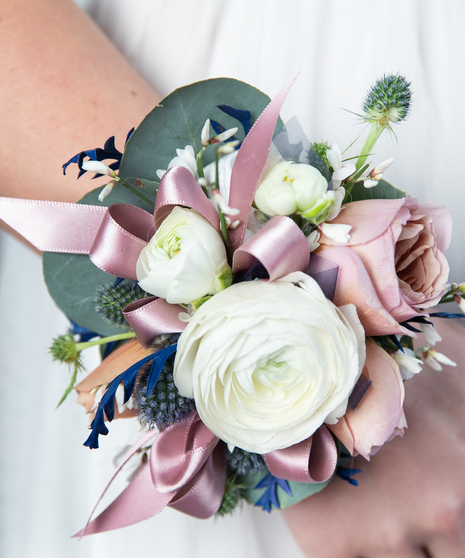 The Lush Corsage